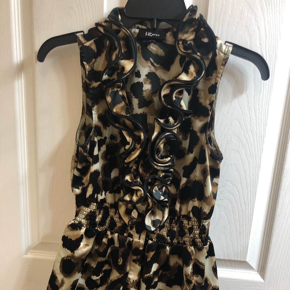 Animal Sleeveless Shirt
